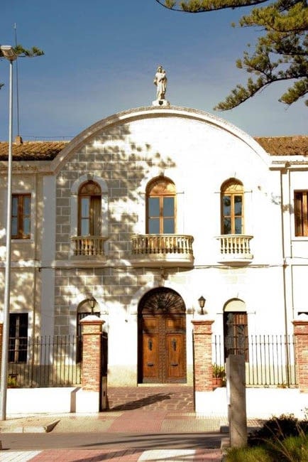 fachada convento carmelitano